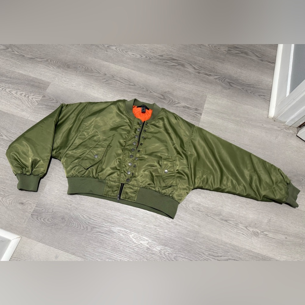 Forever 21 padded bomber jacket